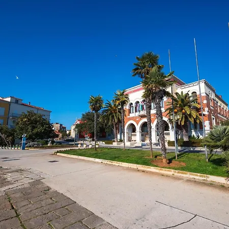 Διαμέρισμα Center Sea *