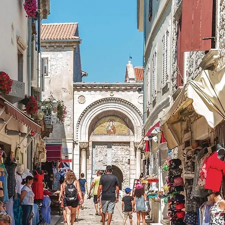 Διαμέρισμα Center Sea *